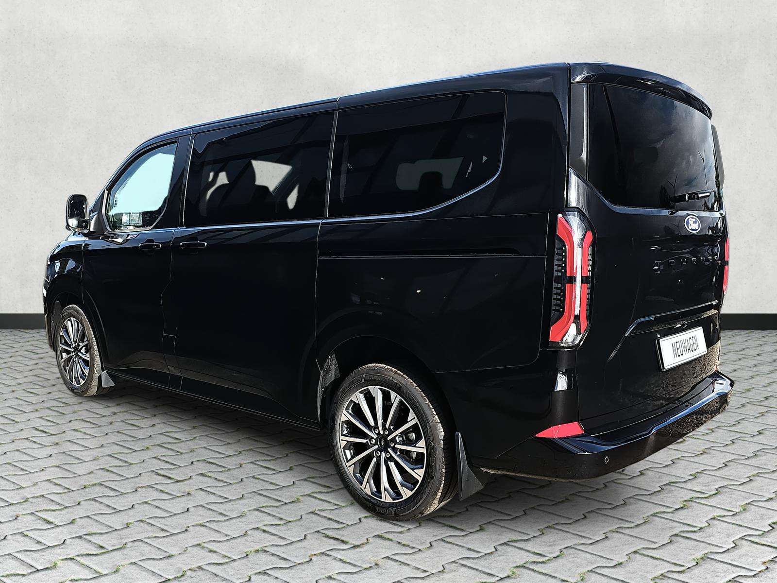 Fahrzeugbild eines Ford Tourneo Custom
