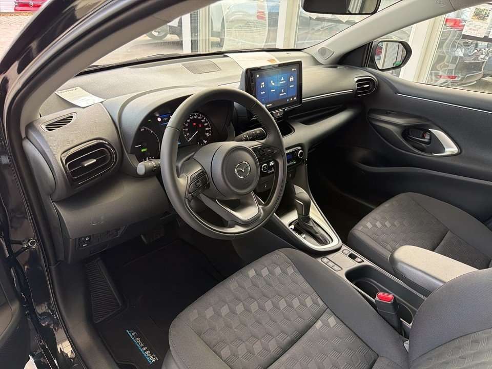 Fahrzeugbild eines Mazda Mazda2 Hybrid