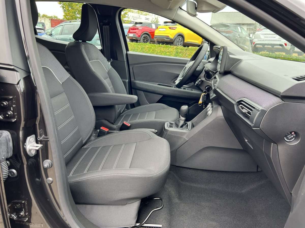 Fahrzeugbild eines Dacia Sandero