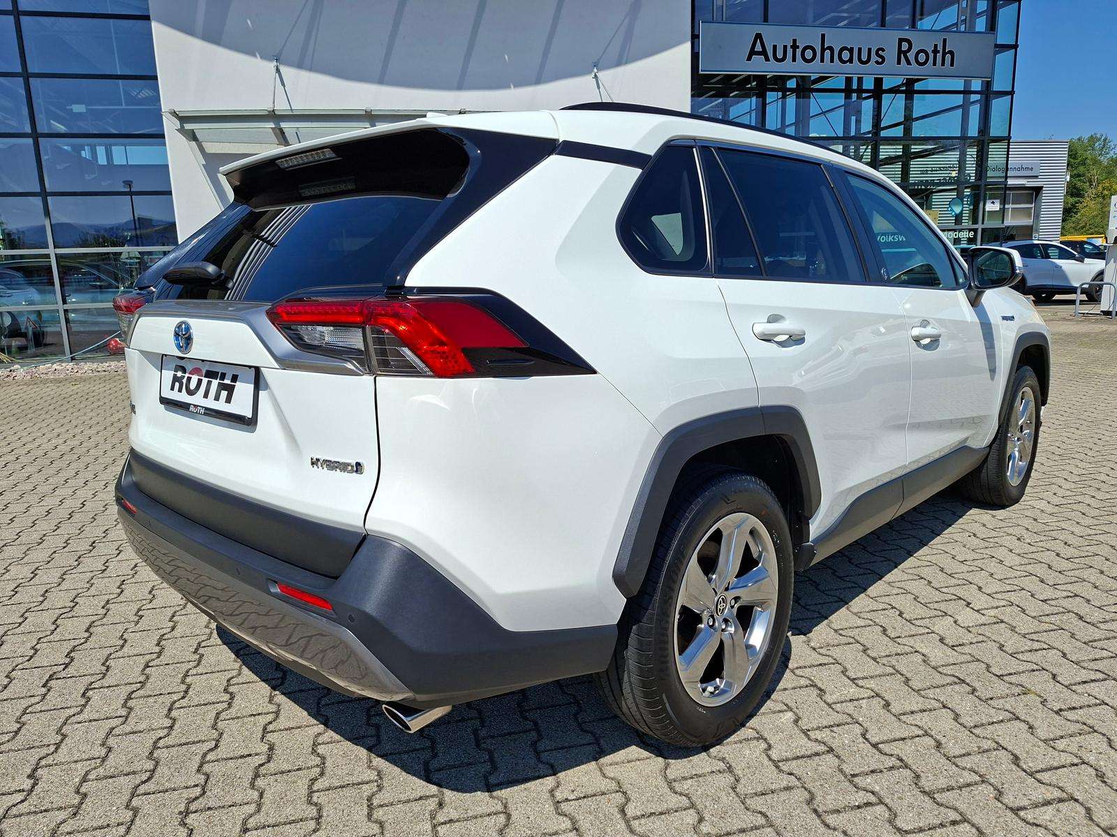 Fahrzeugbild eines Toyota RAV4