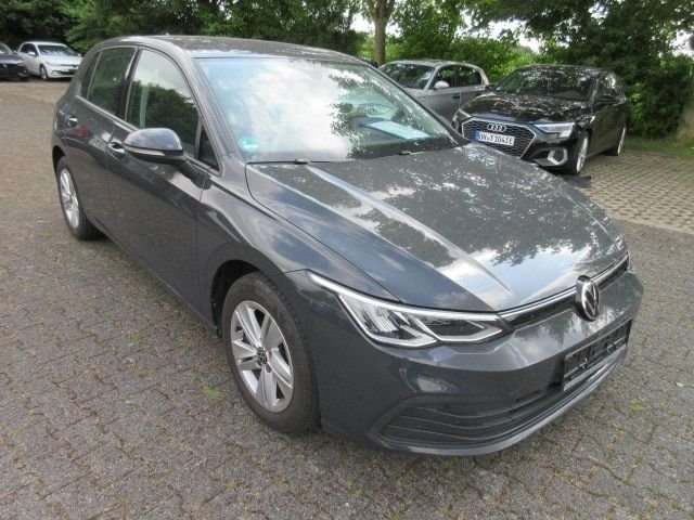 Fahrzeugbild eines Volkswagen Golf