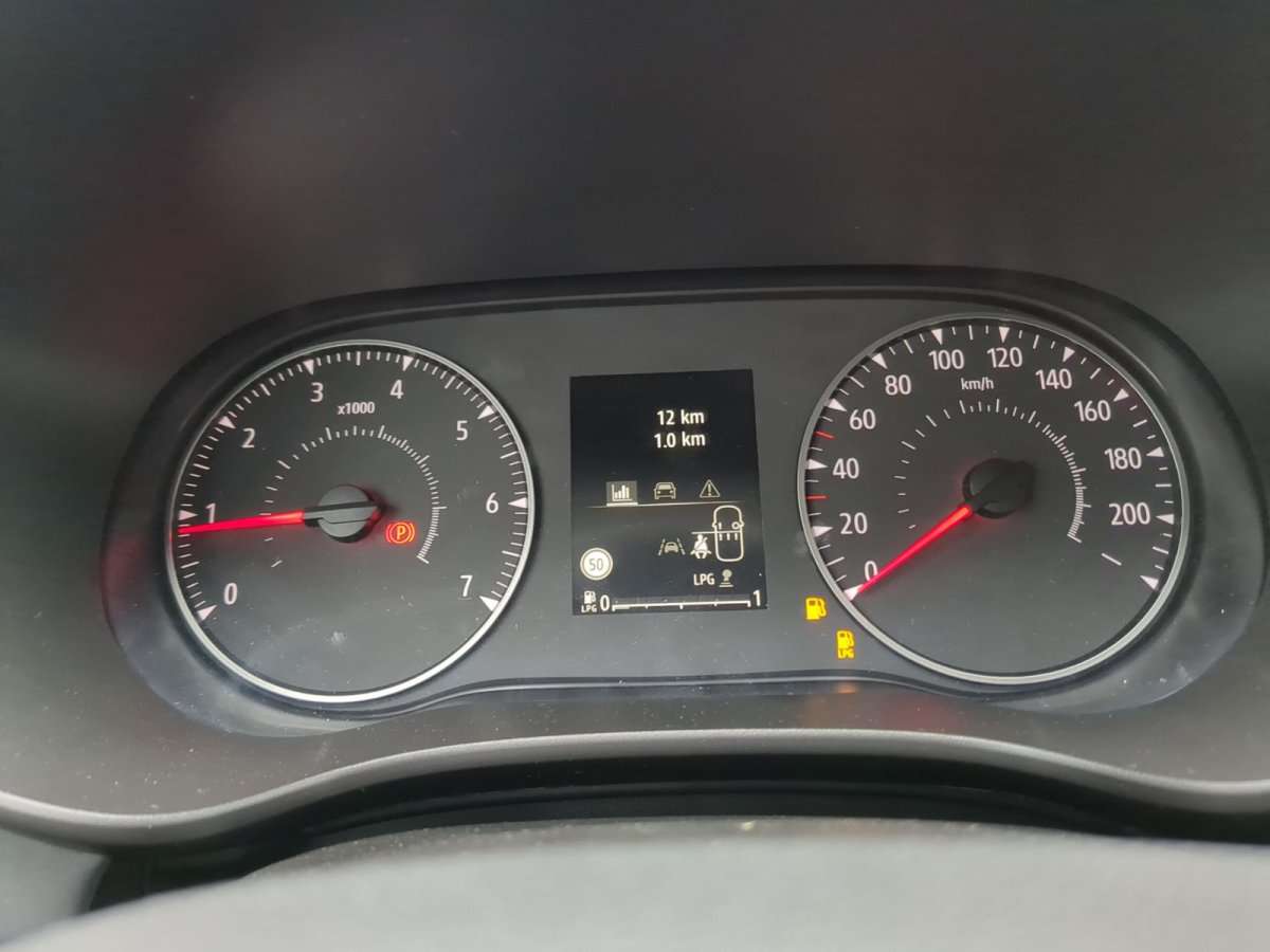 Fahrzeugbild eines Dacia Jogger