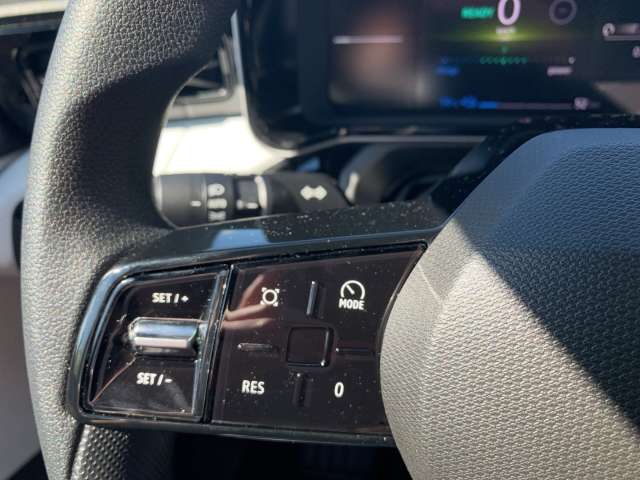 Fahrzeugbild eines Renault 5 E-TECH