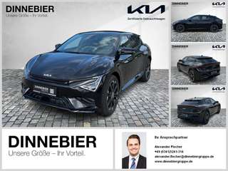 Schräge Frontansicht auf einen Kia EV6 , freigestellt