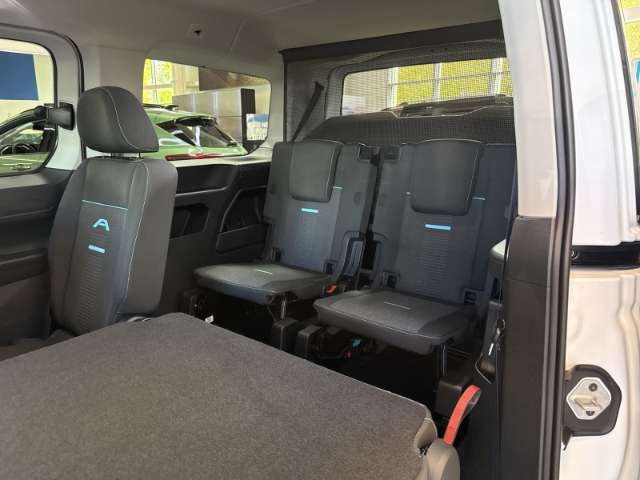 Fahrzeugbild eines Ford Tourneo Connect