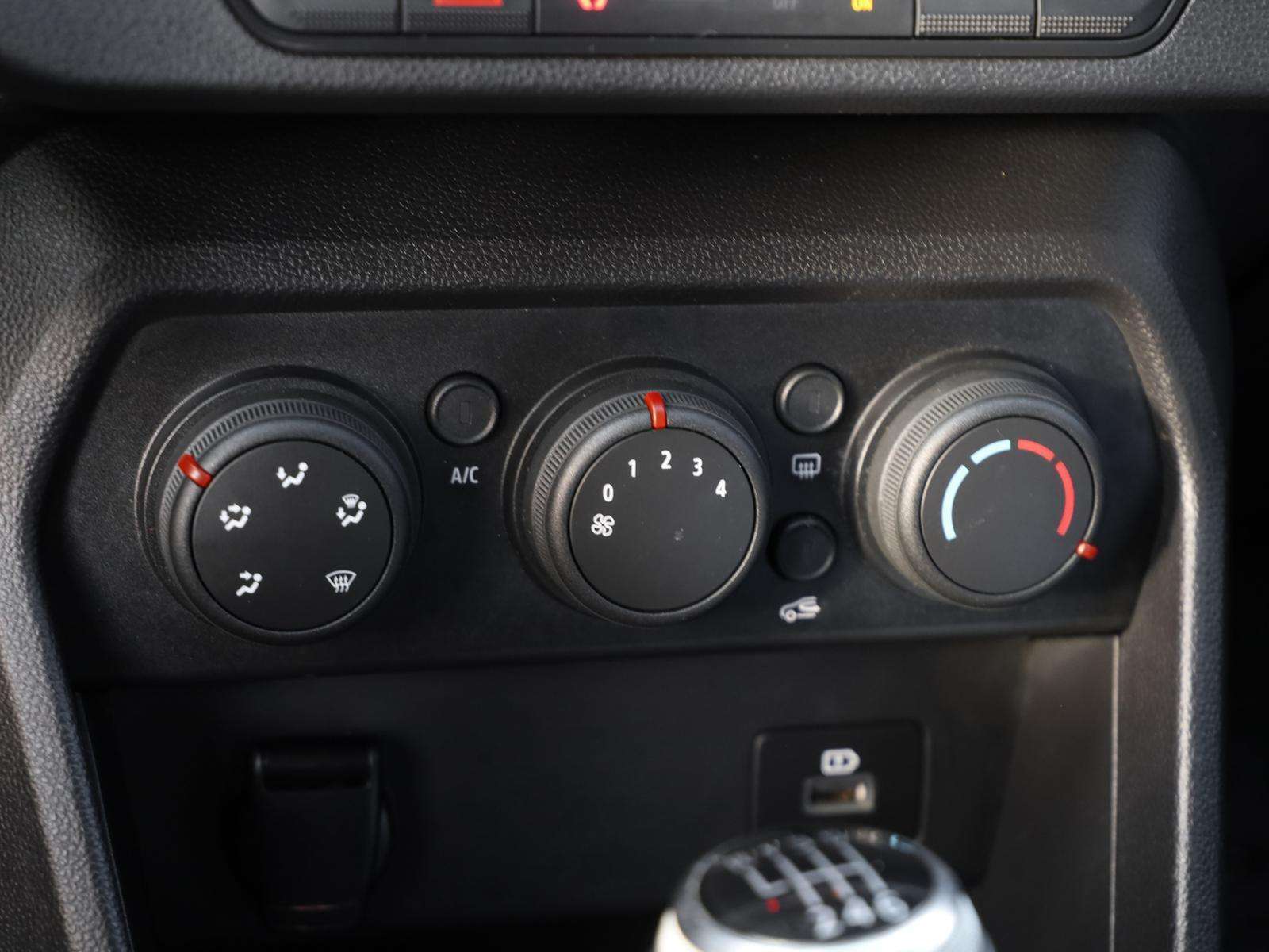 Fahrzeugbild eines Dacia Sandero