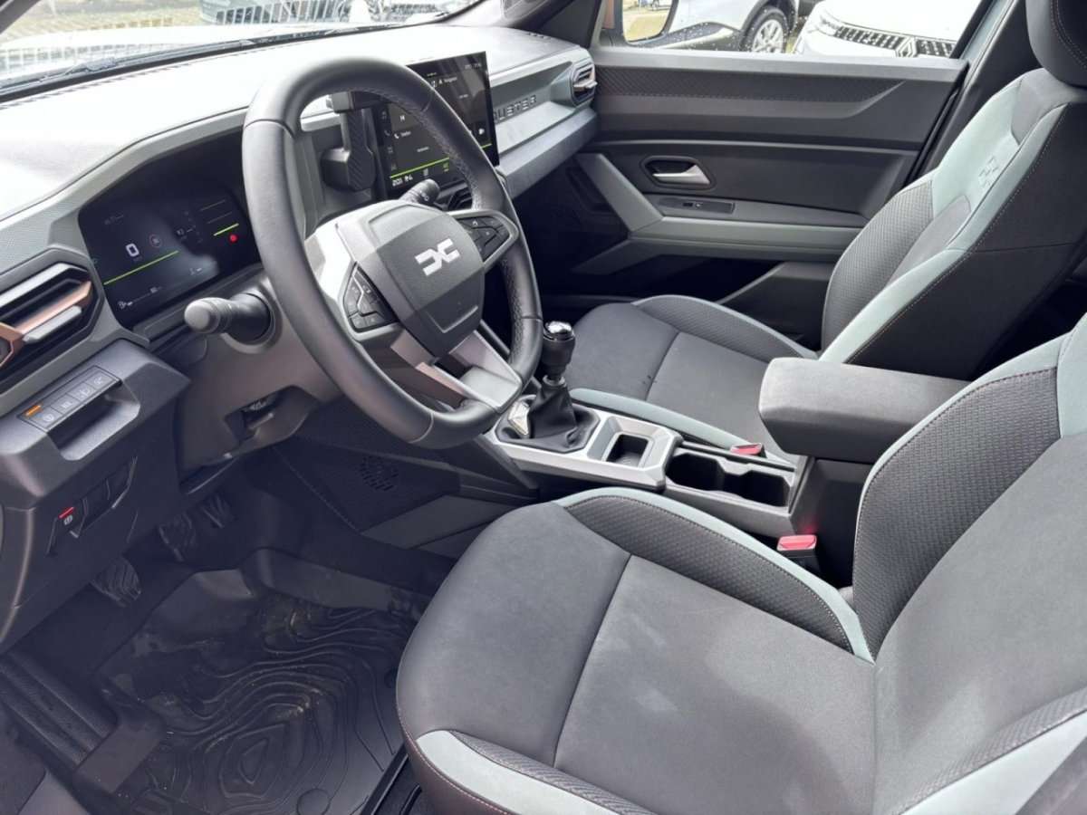 Fahrzeugbild eines Dacia Duster