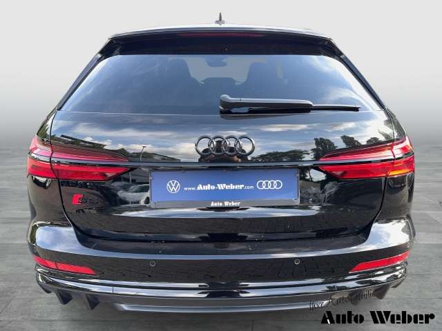 Fahrzeugbild eines Audi S6