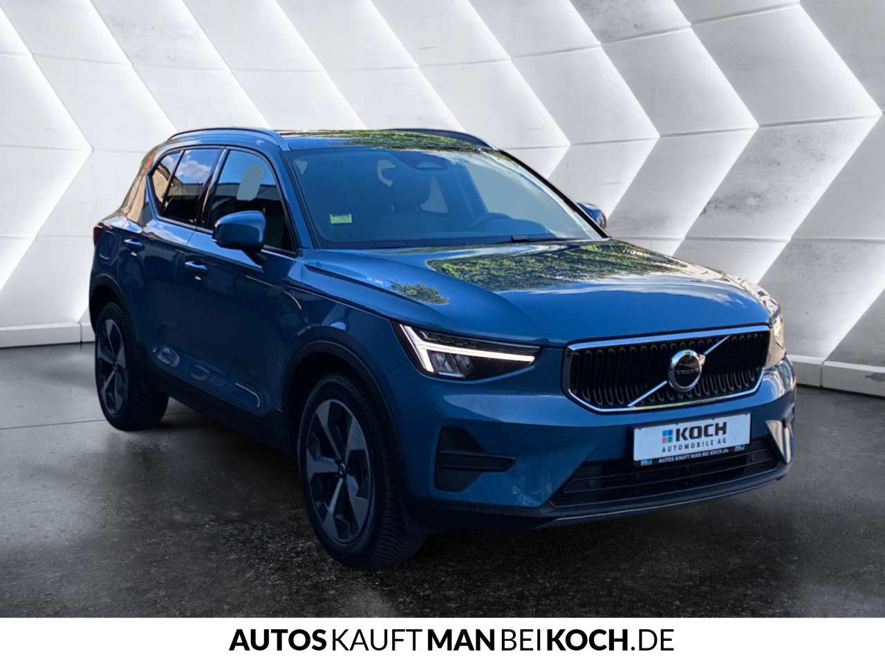 Fahrzeugbild eines Volvo XC40