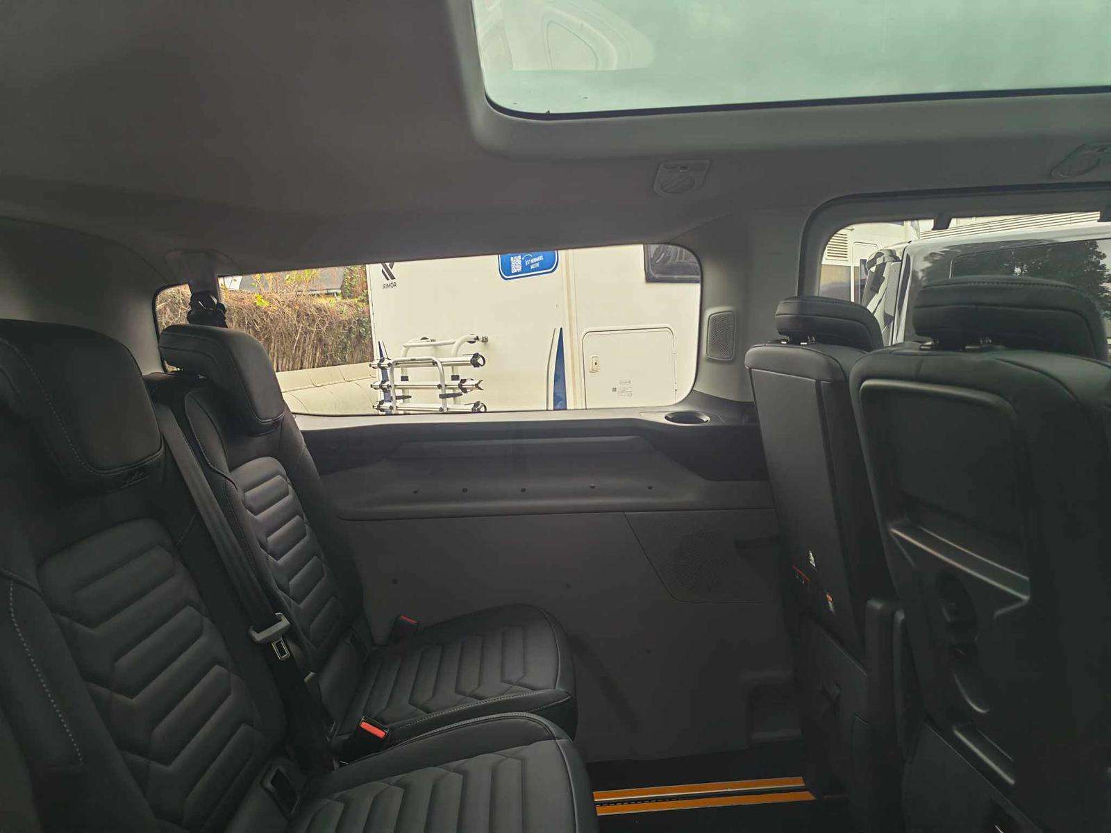 Fahrzeugbild eines Ford Tourneo Custom