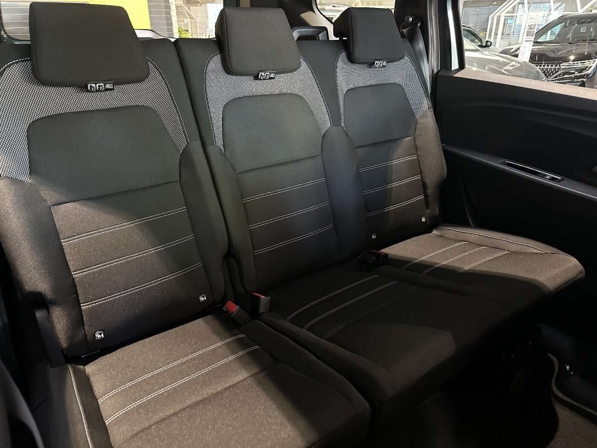 Fahrzeugbild eines Dacia Jogger