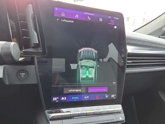 Fahrzeugbild eines Renault Scenic E-TECH