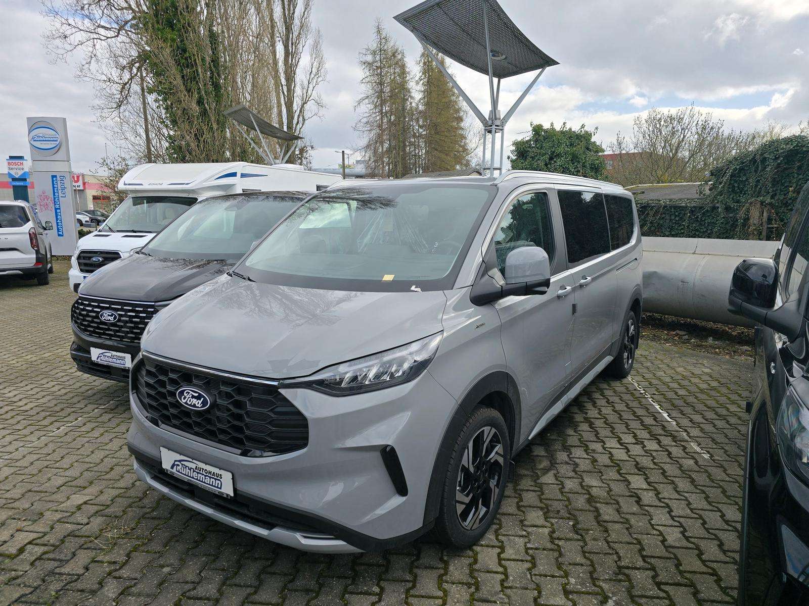 Fahrzeugbild eines Ford Tourneo Custom