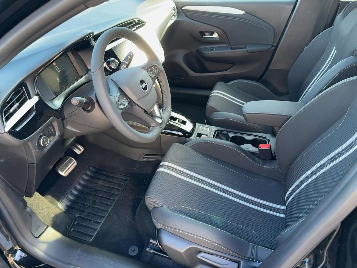 Fahrzeugbild eines Opel Corsa