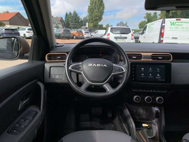 Fahrzeugbild eines Dacia Duster