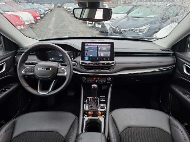 Fahrzeugbild eines Jeep Compass