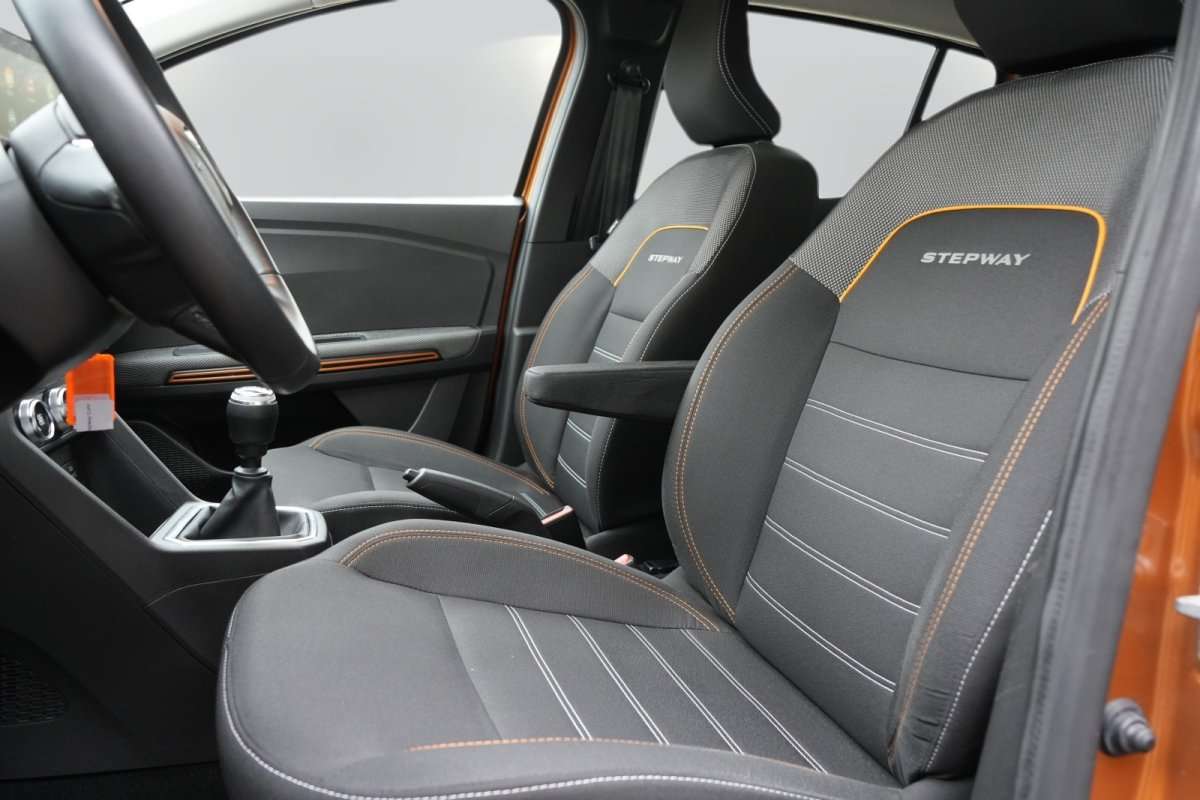 Fahrzeugbild eines Dacia Sandero