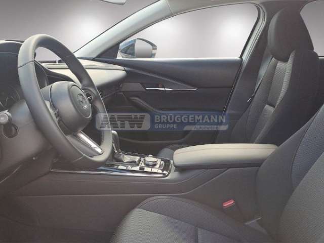 Fahrzeugbild eines Mazda CX-30