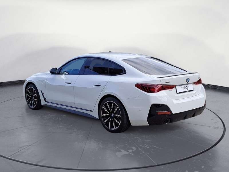 Fahrzeugbild eines BMW 4er-Reihe