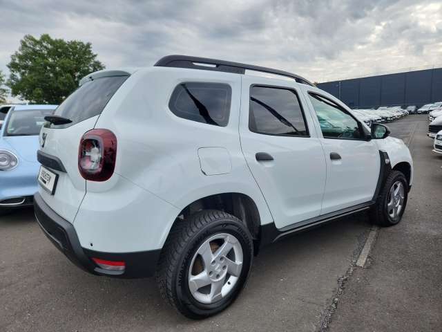 Fahrzeugbild eines Dacia Duster