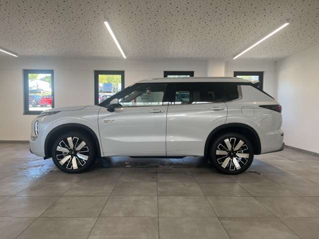 Fahrzeugbild eines Mitsubishi Outlander