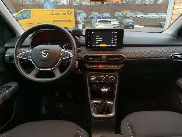 Fahrzeugbild eines Dacia Sandero