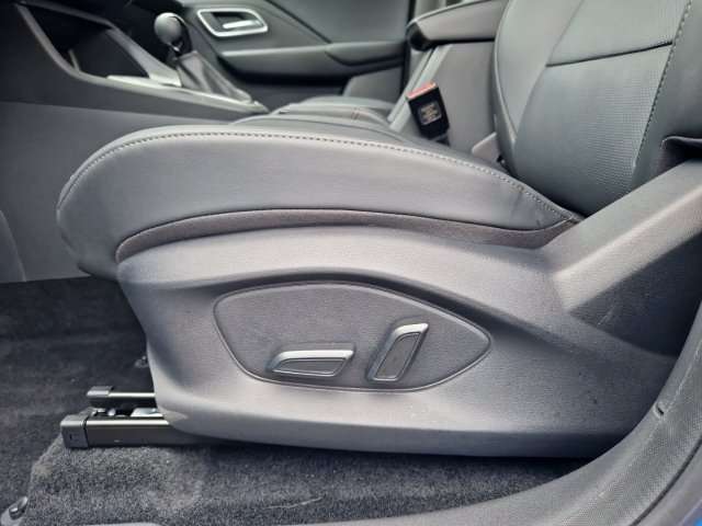 Fahrzeugbild eines MG ZS