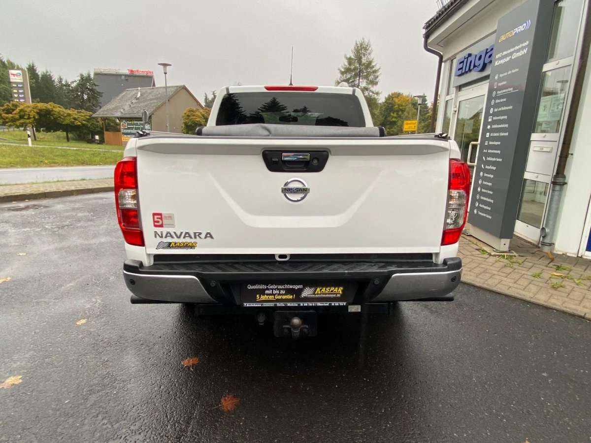 Fahrzeugbild eines Nissan Navara
