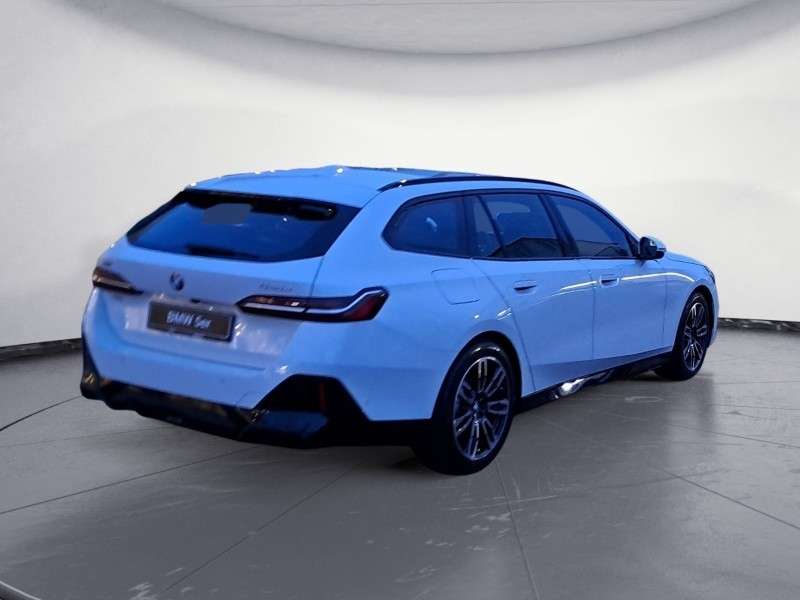 Fahrzeugbild eines BMW 5er-Reihe