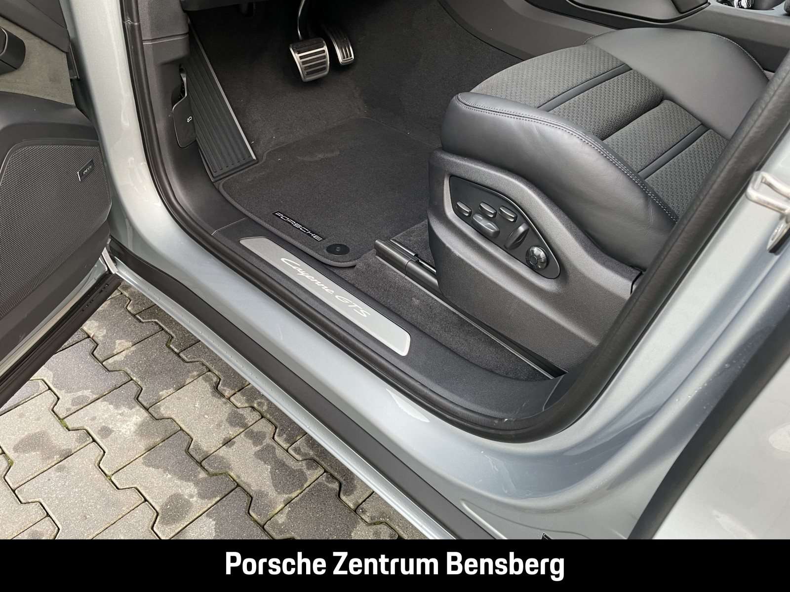 Fahrzeugbild eines Porsche Cayenne