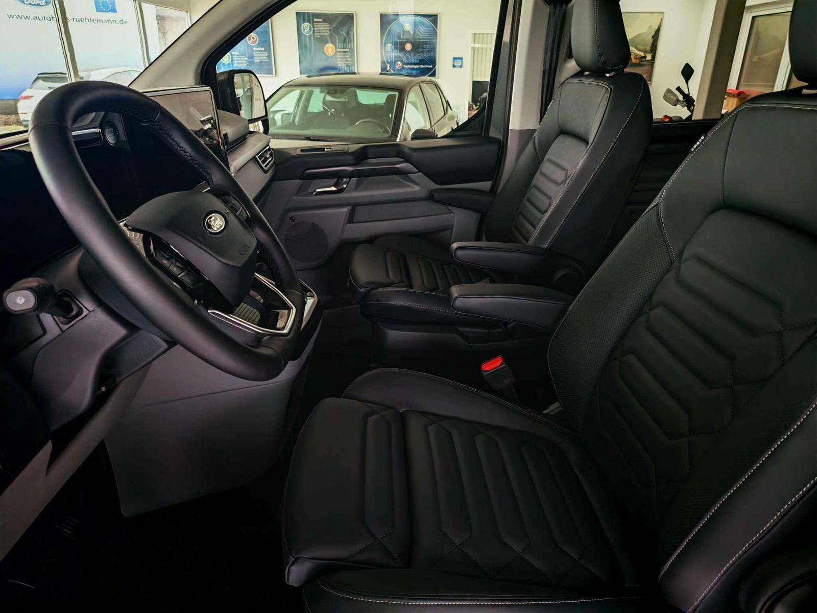 Fahrzeugbild eines Ford Tourneo Custom