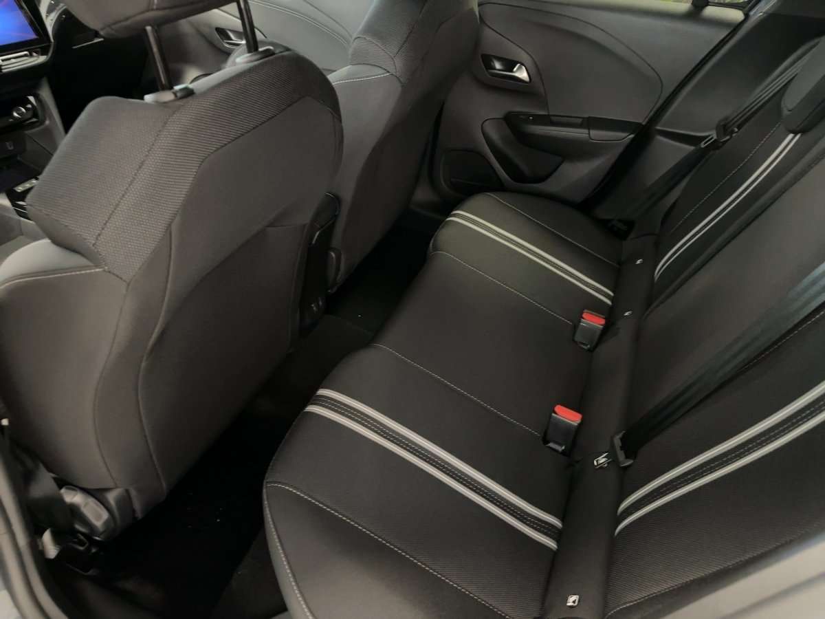 Fahrzeugbild eines Opel Corsa