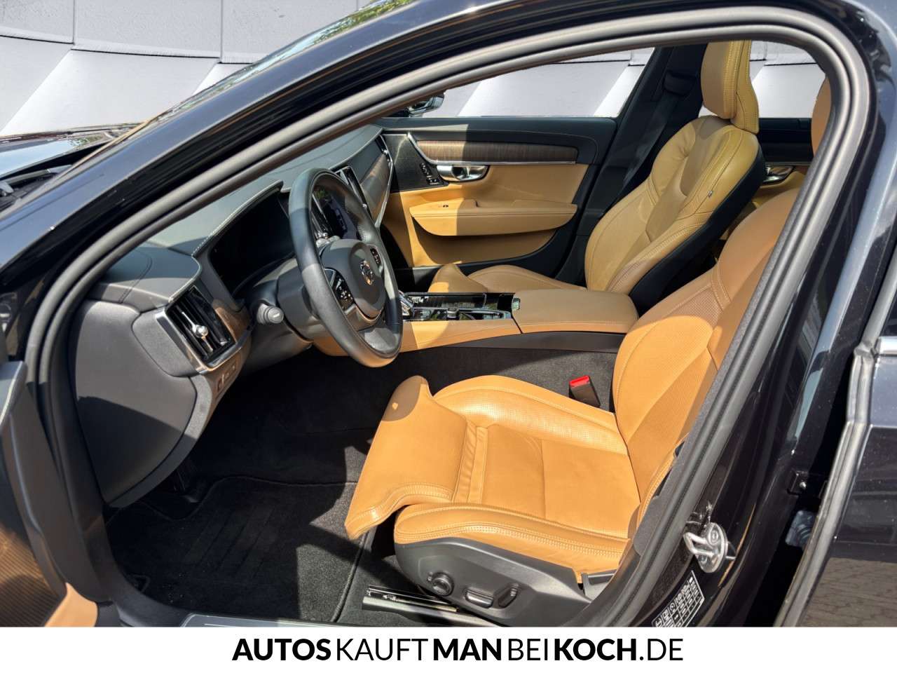 Fahrzeugbild eines Volvo V90