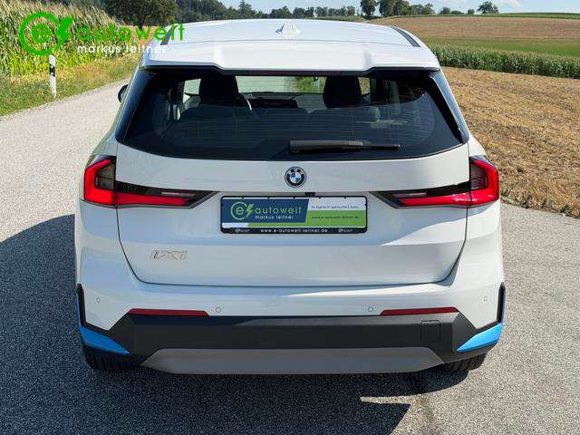 Fahrzeugbild eines BMW iX1