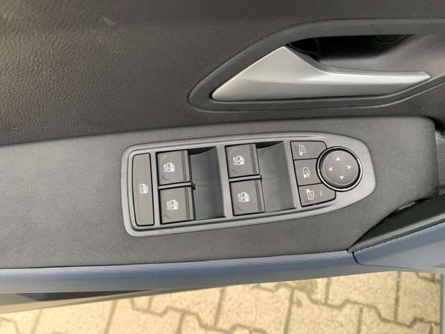 Fahrzeugbild eines Dacia Bigster