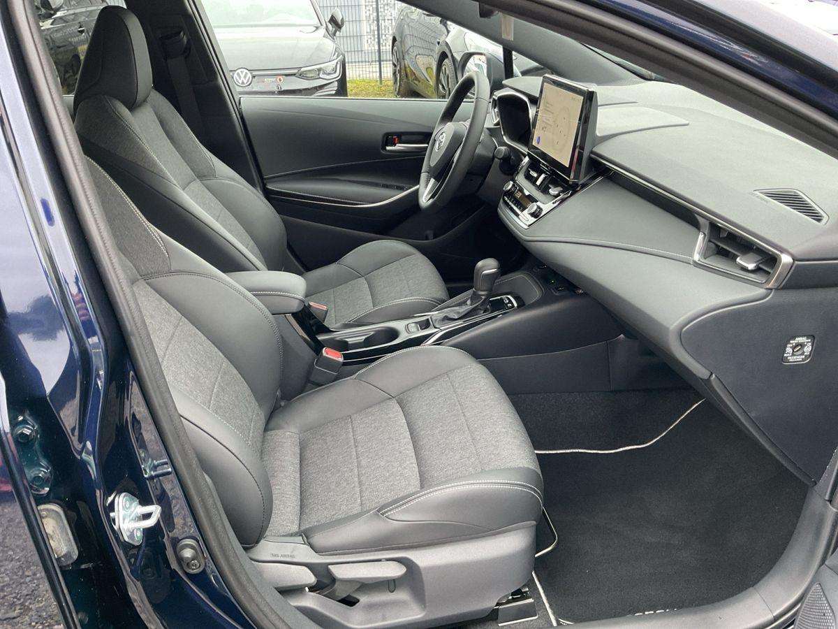 Fahrzeugbild eines Toyota Corolla