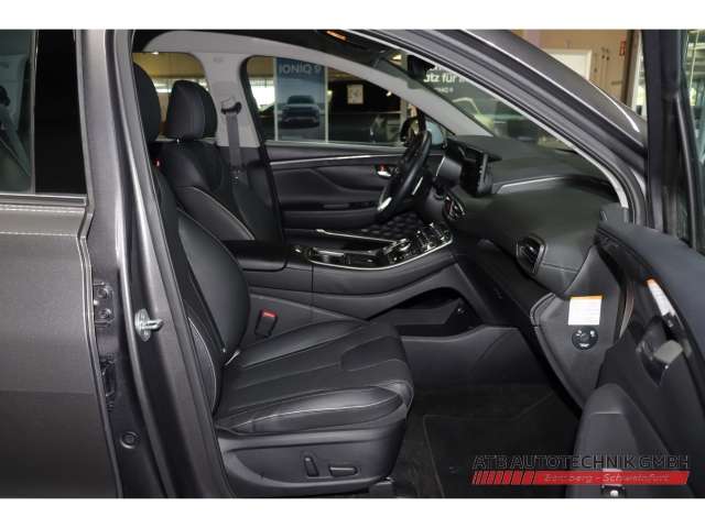 Fahrzeugbild eines Hyundai Santa Fe