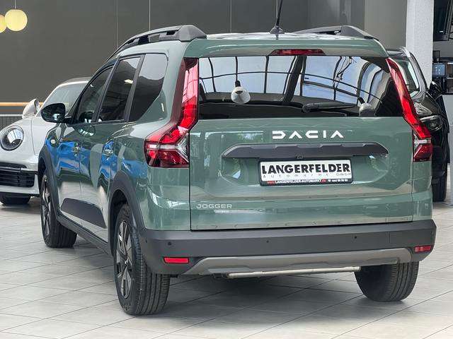 Fahrzeugbild eines Dacia Jogger