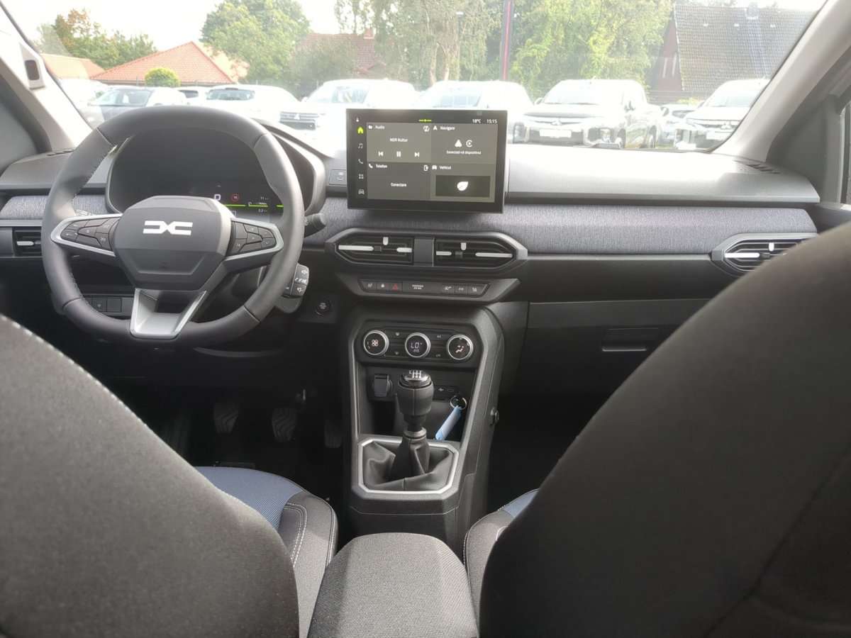 Fahrzeugbild eines Dacia Sandero