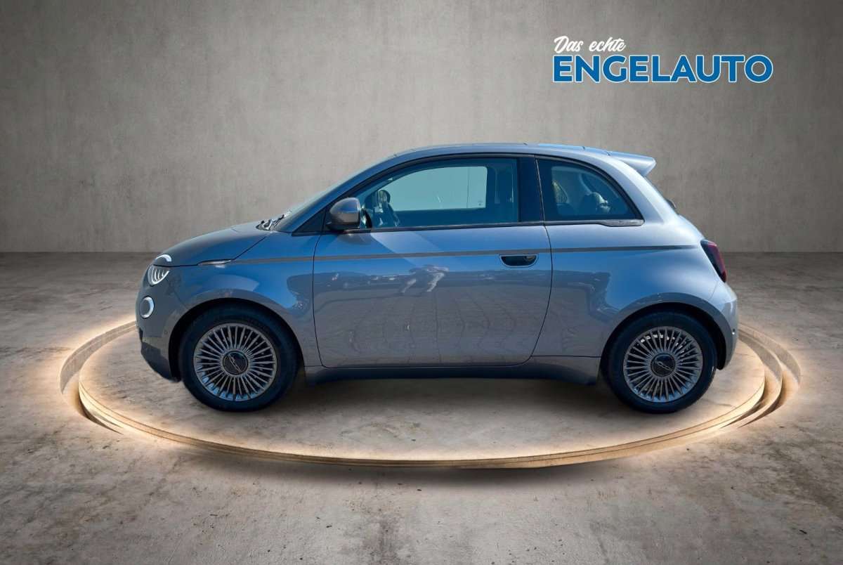 Fahrzeugbild eines Fiat 500