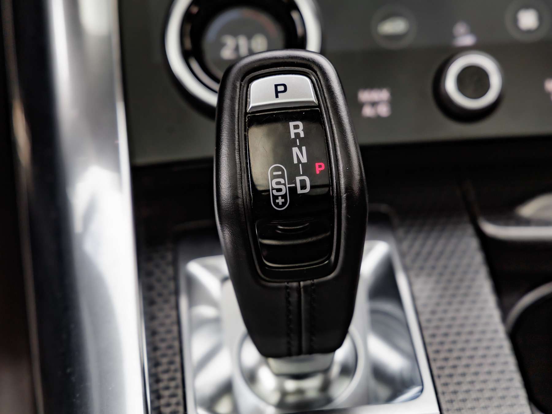 Fahrzeugbild eines Land Rover Range Rover Sport