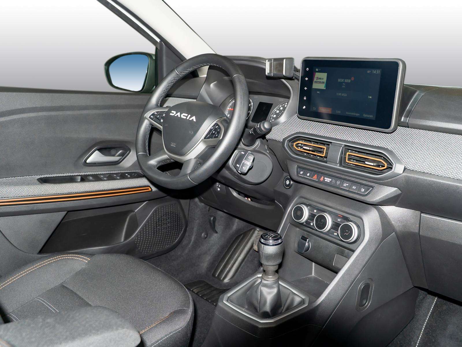 Fahrzeugbild eines Dacia Sandero