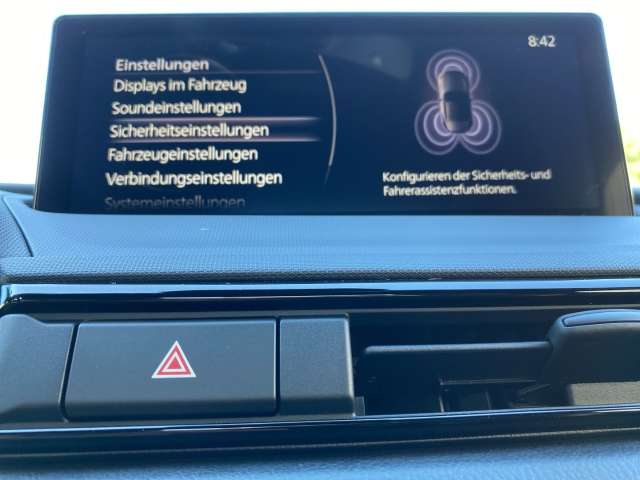 Fahrzeugbild eines Mazda MX-5