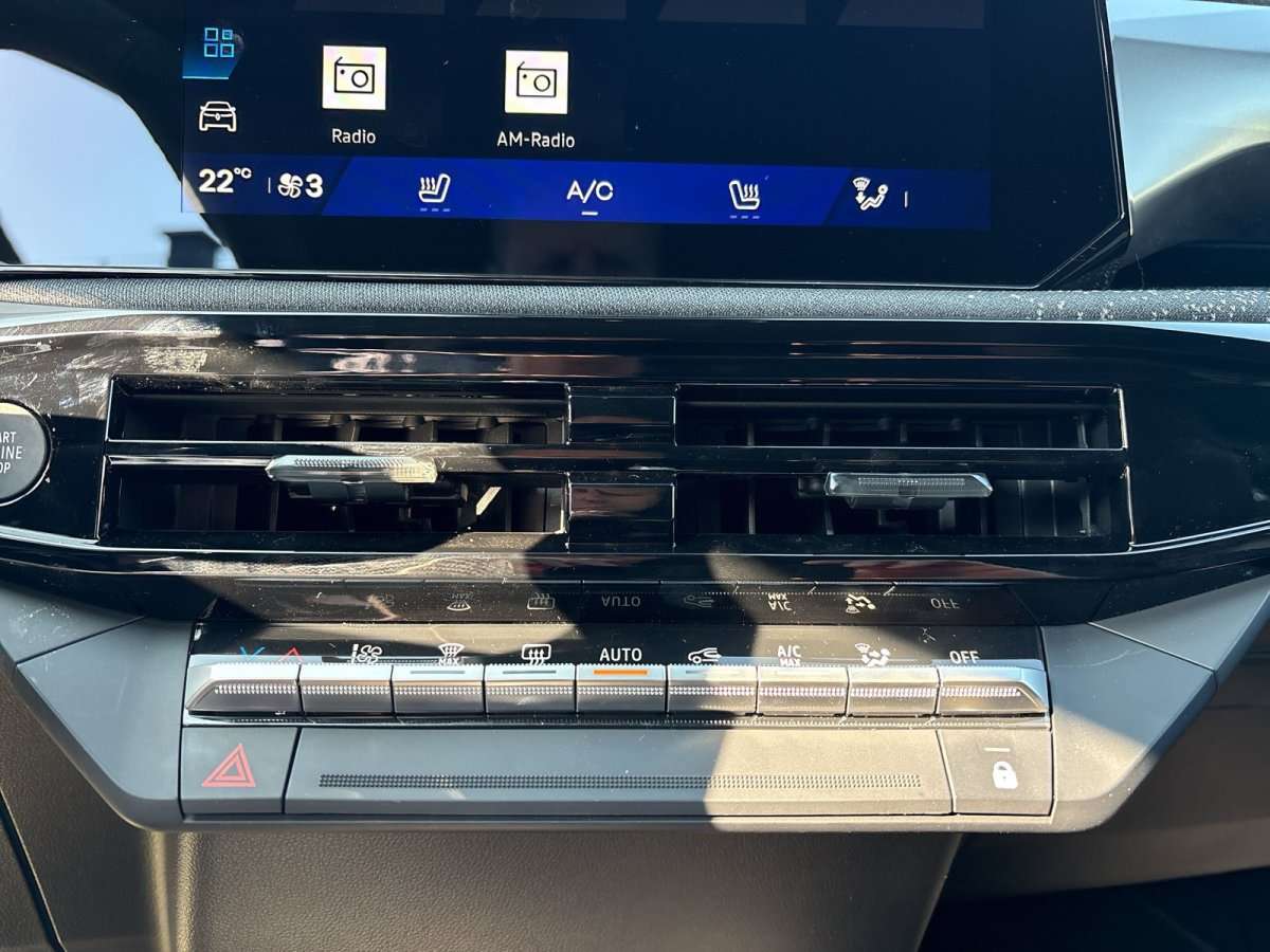 Fahrzeugbild eines Renault Clio