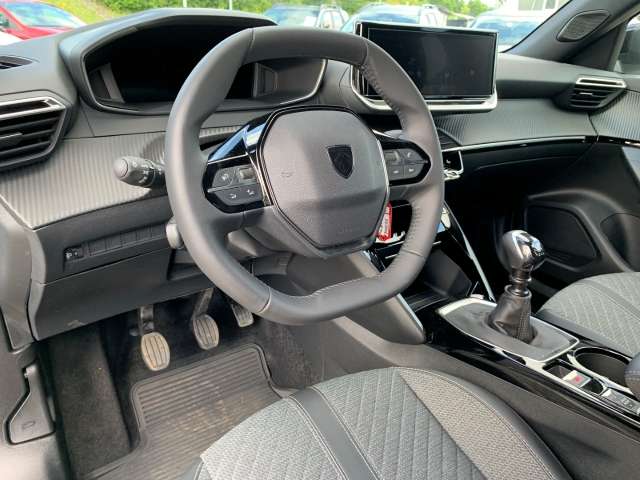 Fahrzeugbild eines Peugeot 2008