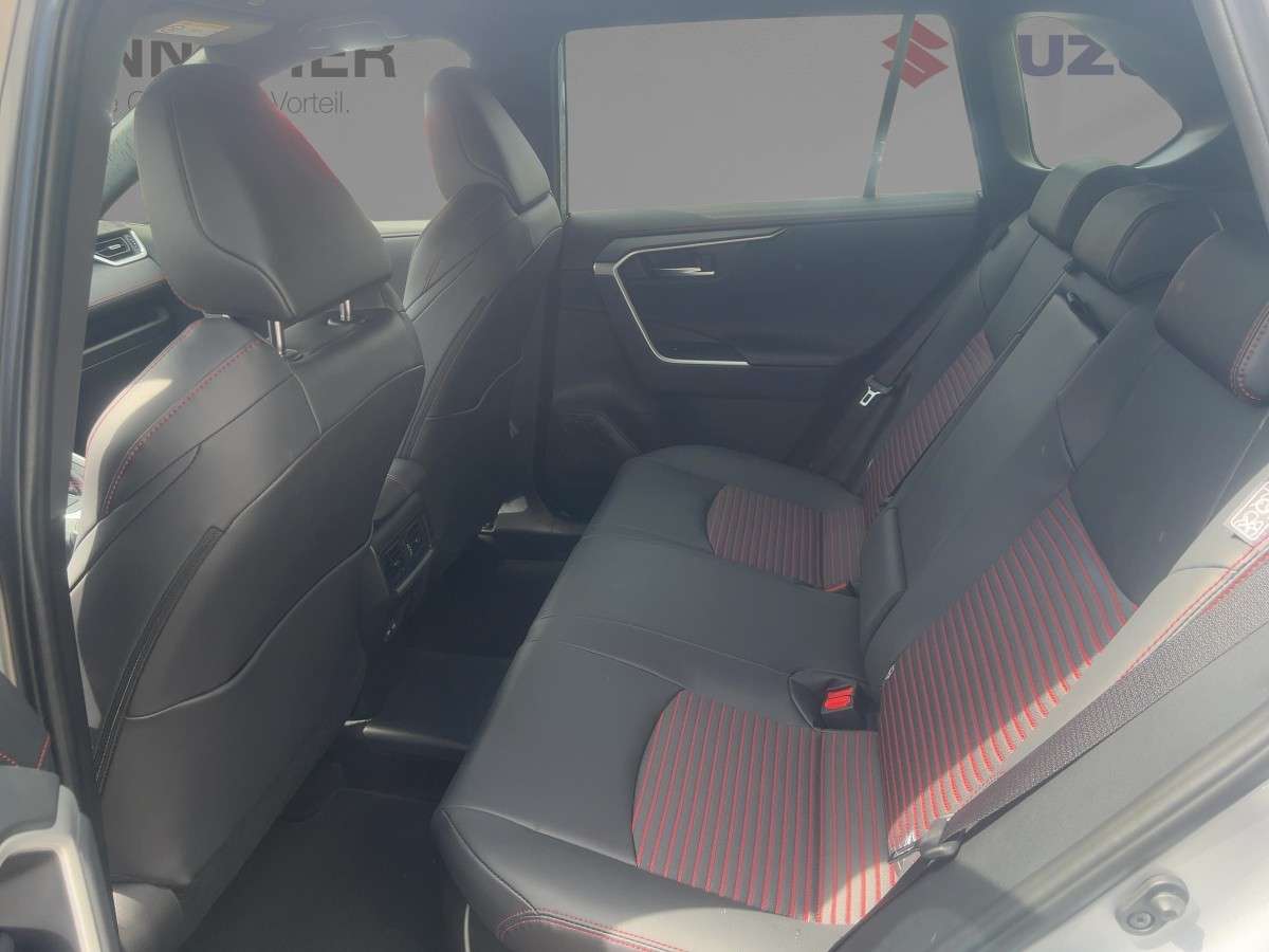 Fahrzeugbild eines Suzuki Across