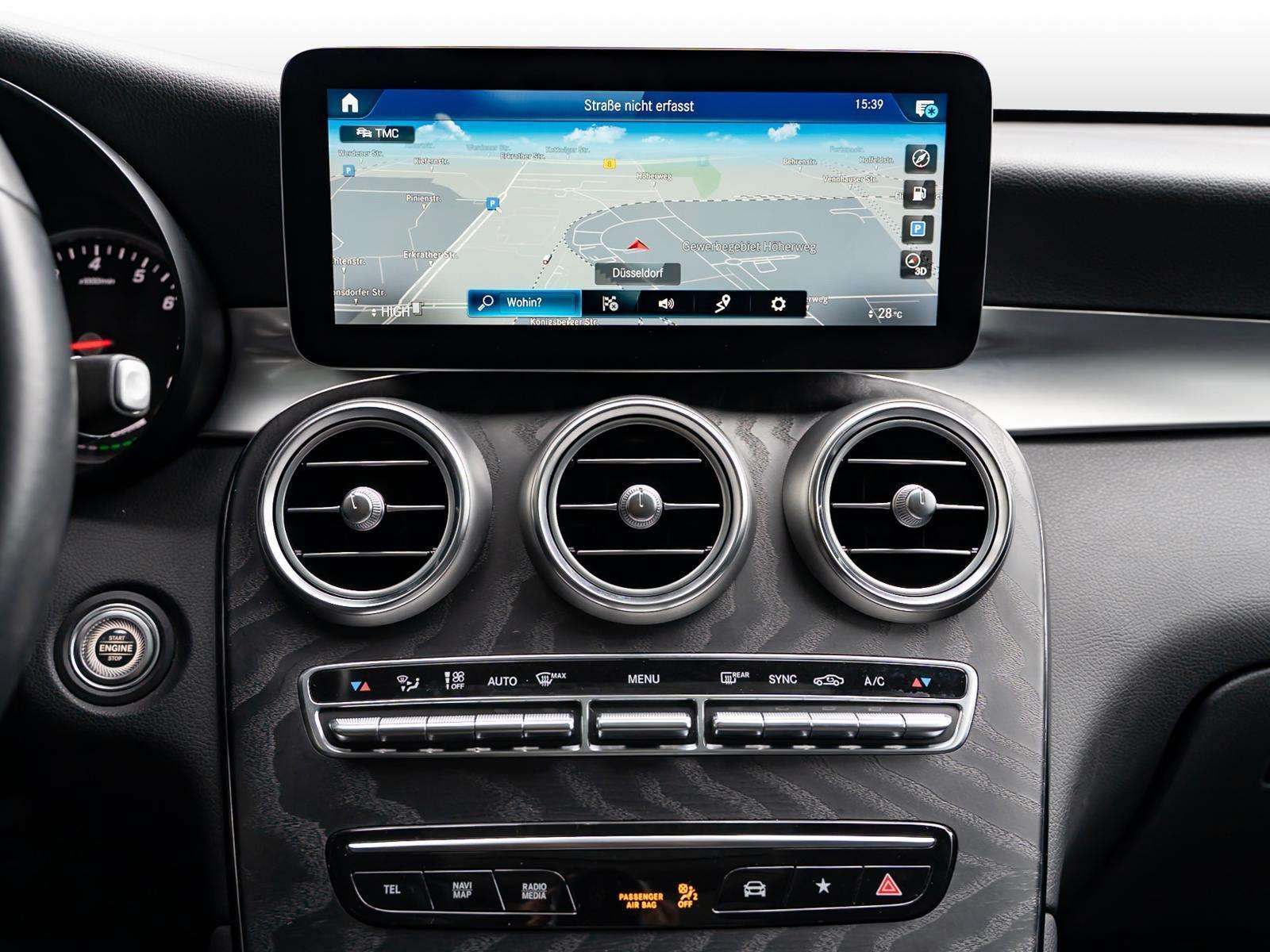 Fahrzeugbild eines Mercedes-Benz GLC