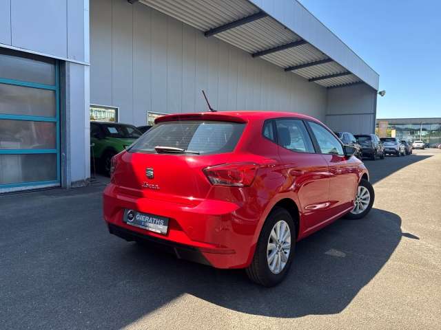 Fahrzeugbild eines SEAT Ibiza