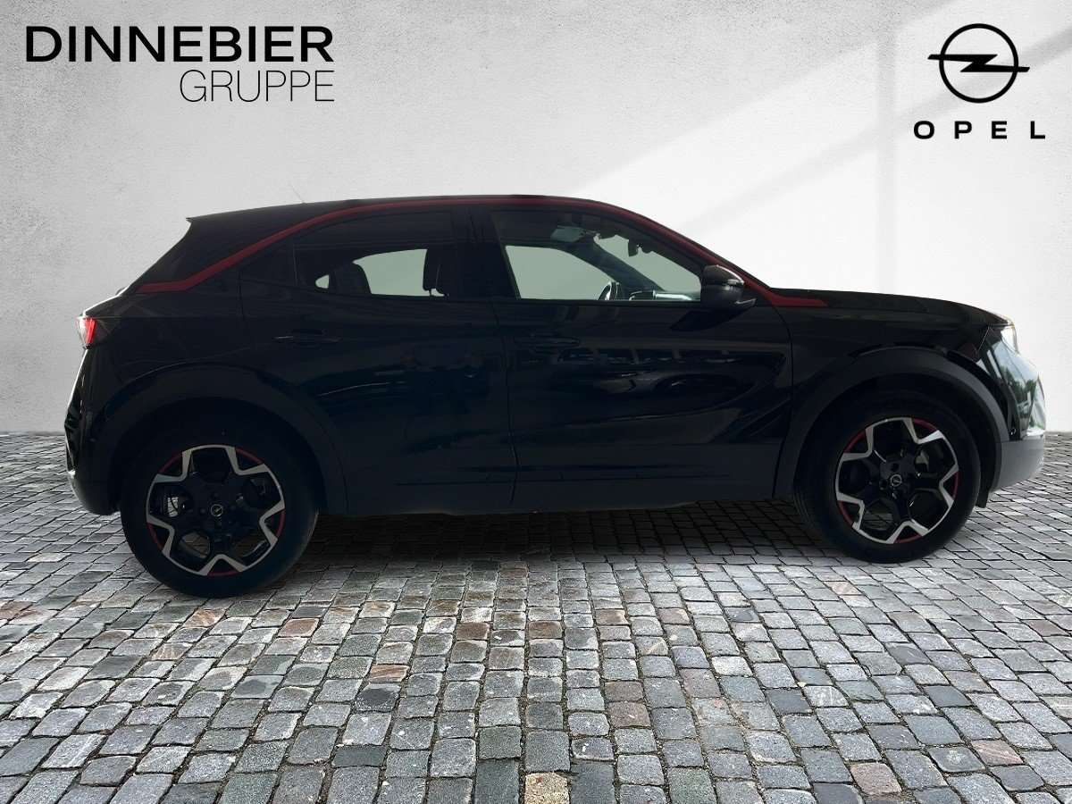 Fahrzeugbild eines Opel Mokka Electric