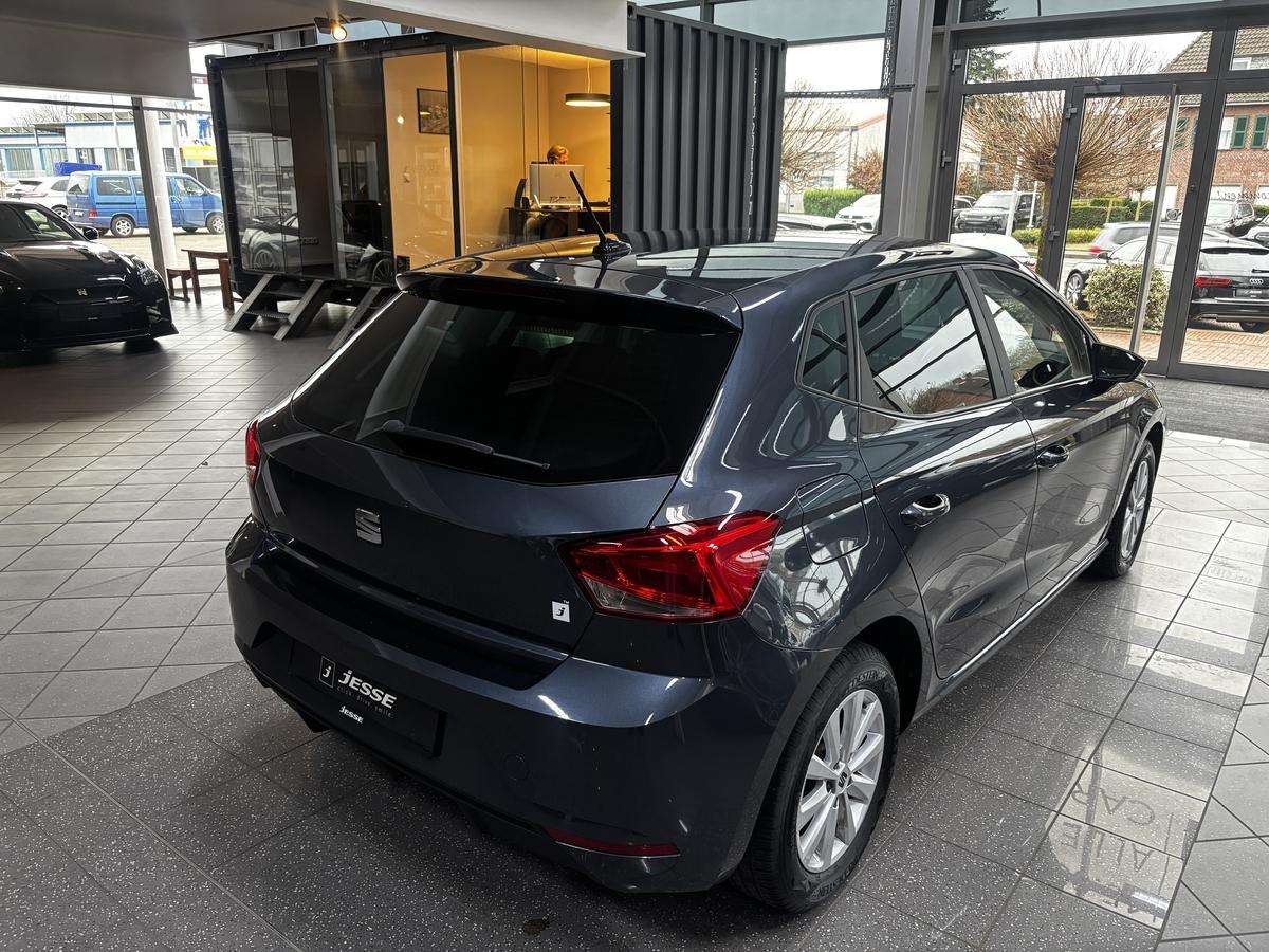 Fahrzeugbild eines SEAT Ibiza